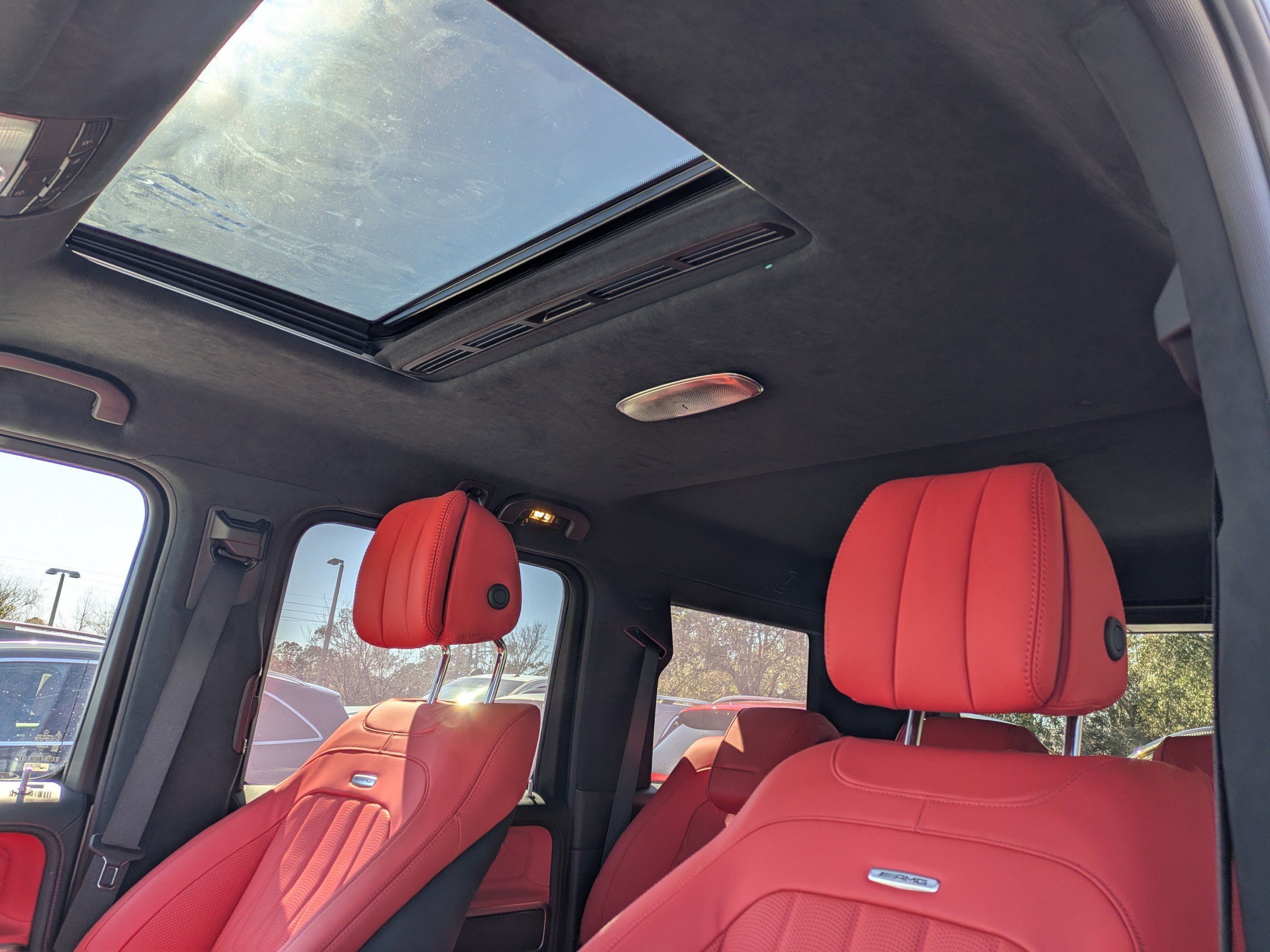 Used 2025 Mercedes-Benz G 63 AMG 4MATIC image 4