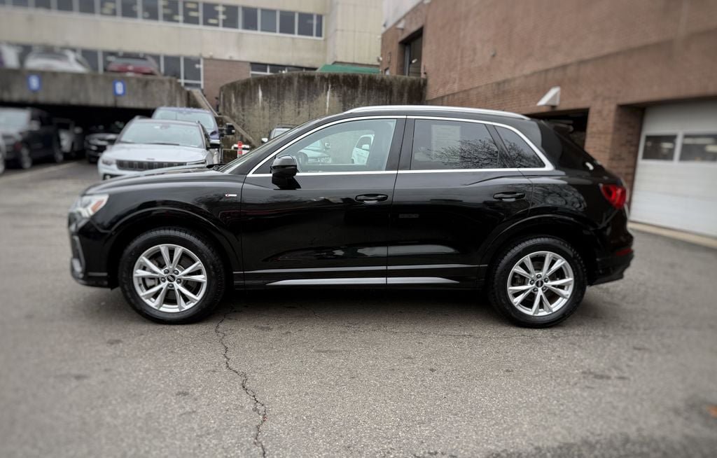 Used 2025 Audi Q3 2.0T Premium AWD/4WD image 16