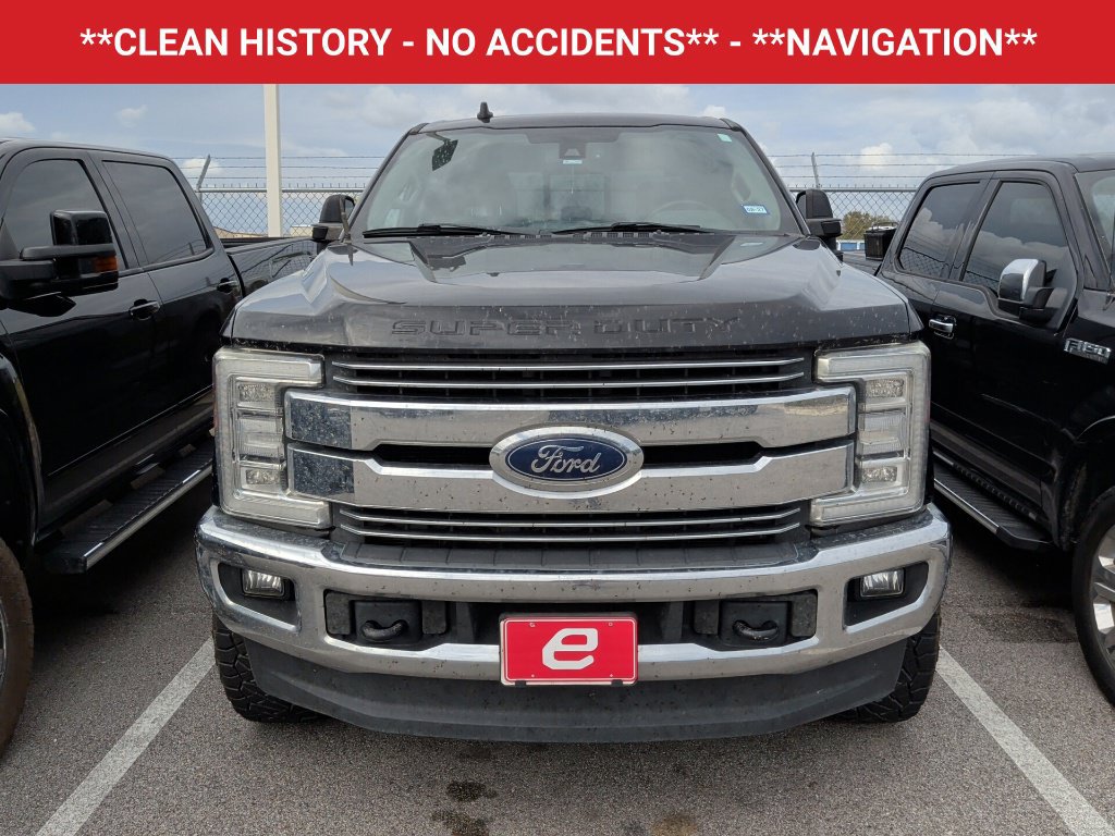 Used 2019 Ford F350 Lariat w/ Lariat Ultimate Package AWD/4WD image 2