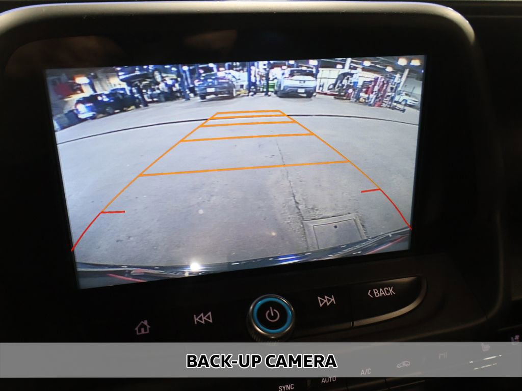 Used 2017 Chevrolet Camaro SS RWD image 7