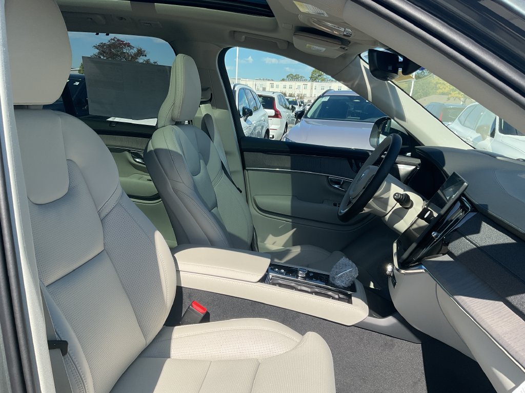 New 2027 Volvo XC90 B6 Ultra AWD/4WD image 19
