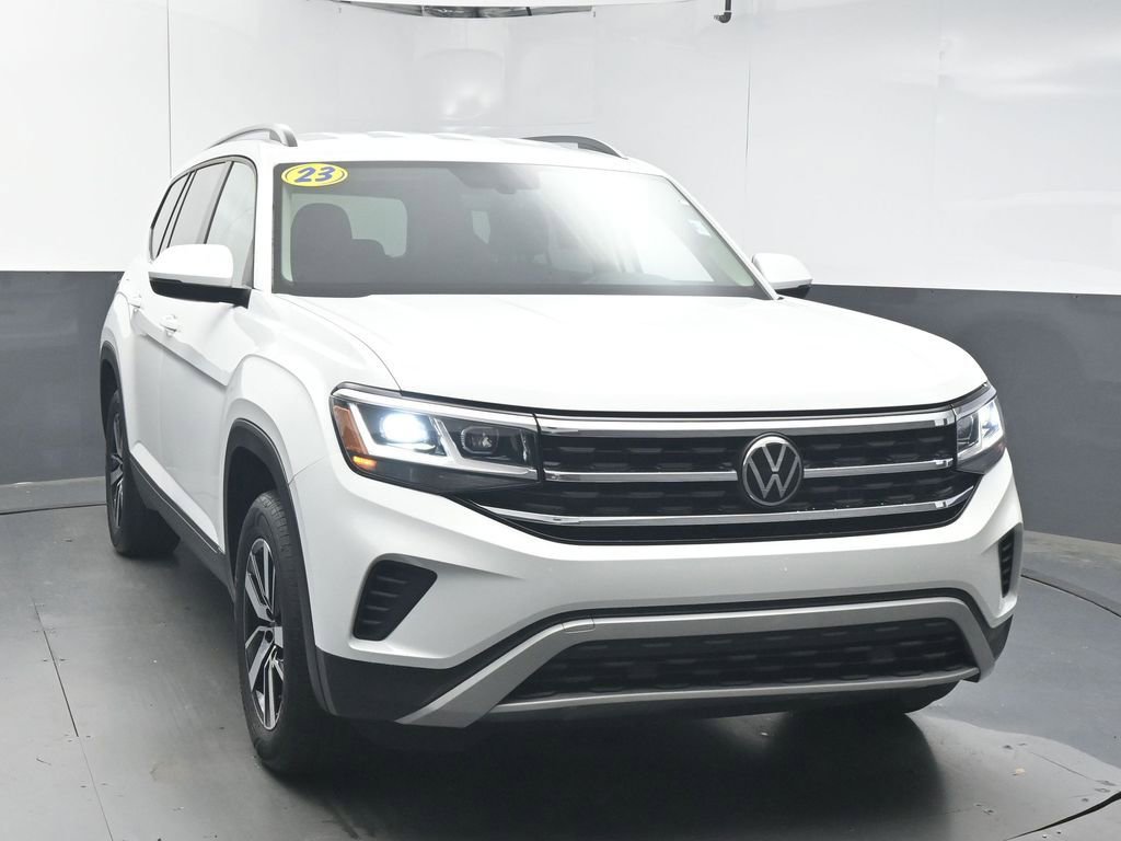 Certified 2023 Volkswagen Atlas SE image 2