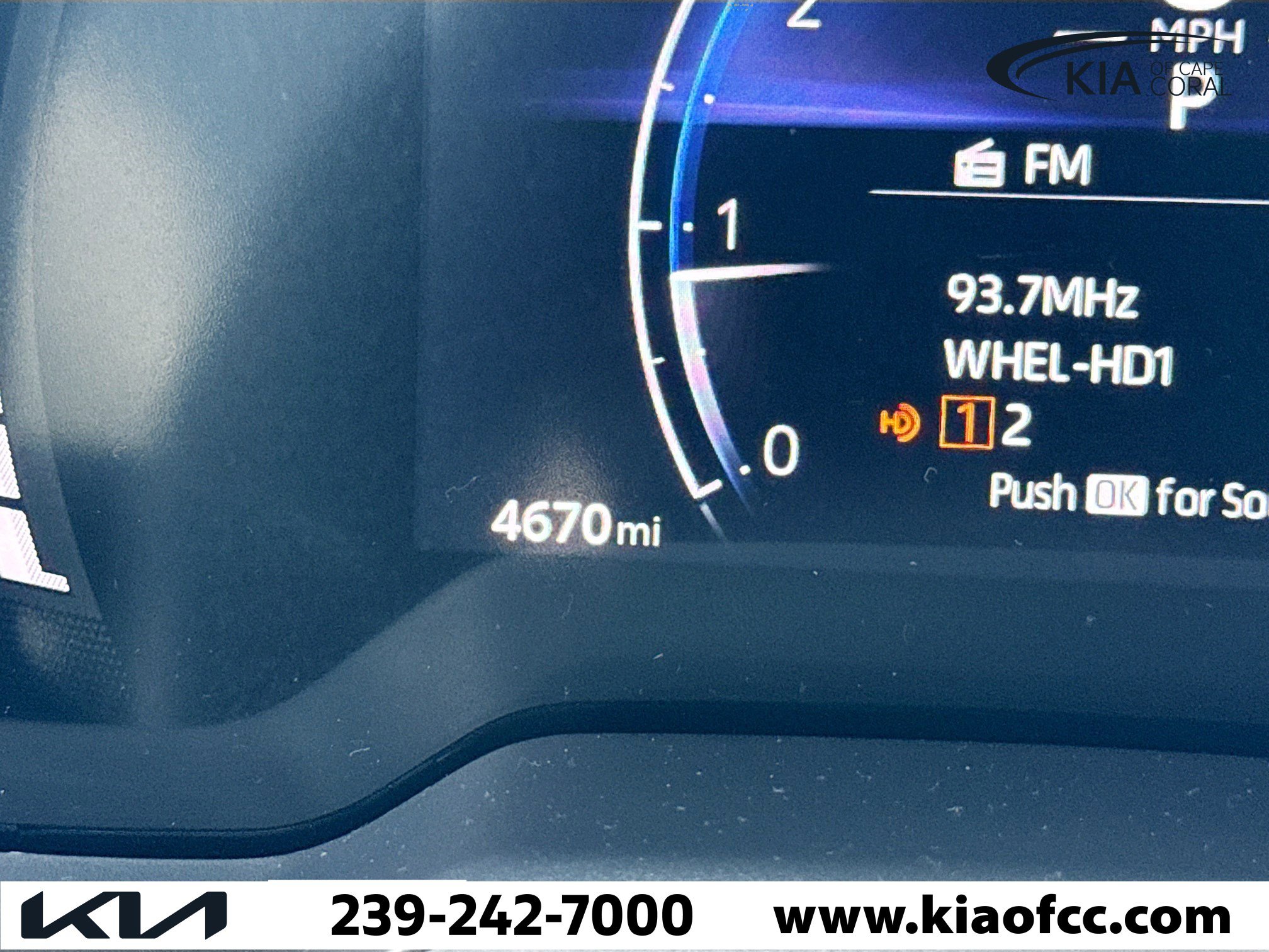 Used 2026 Toyota Corolla LE image 37