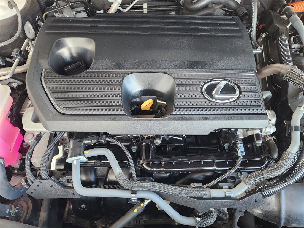 Used 2023 Lexus RX 350h image 32