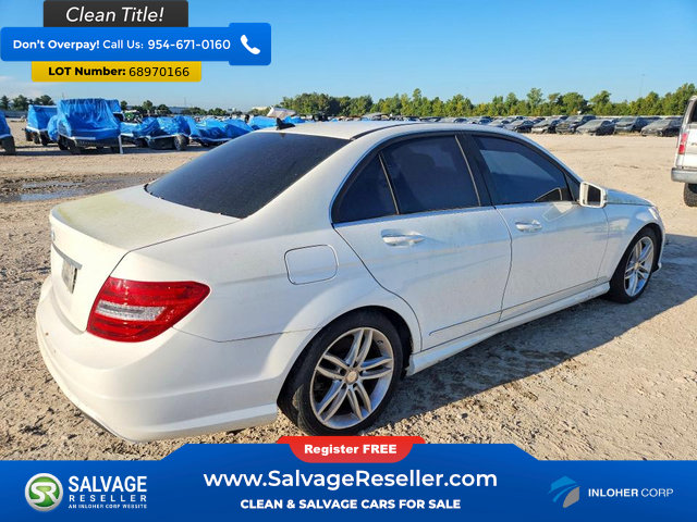 Used 2013 Mercedes-Benz C 250 Sedan image 4