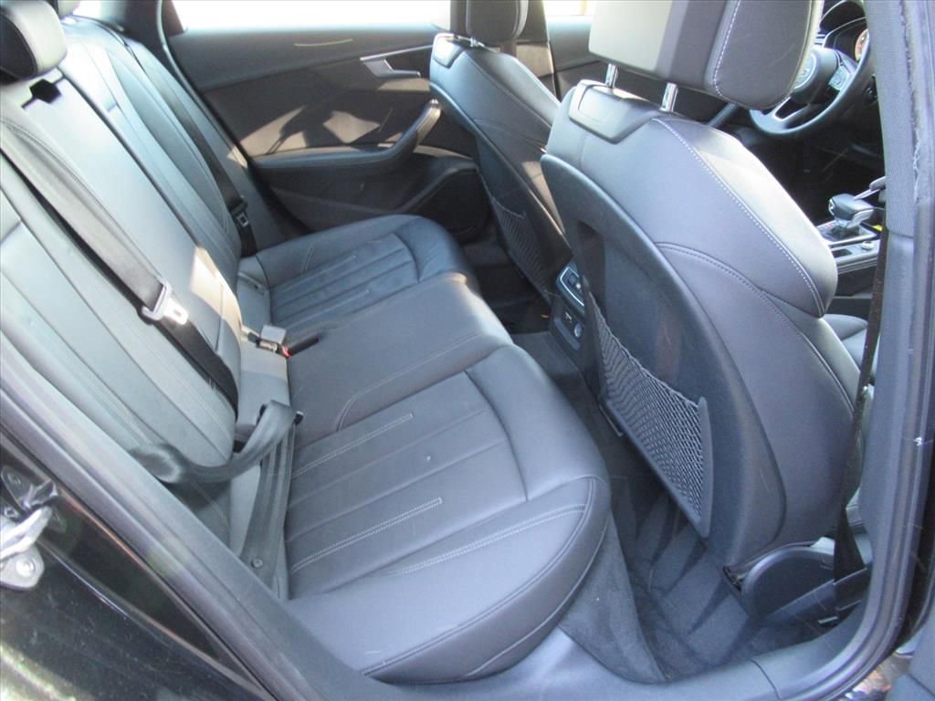 Used 2022 Audi A4 2.0T Premium Plus image 30