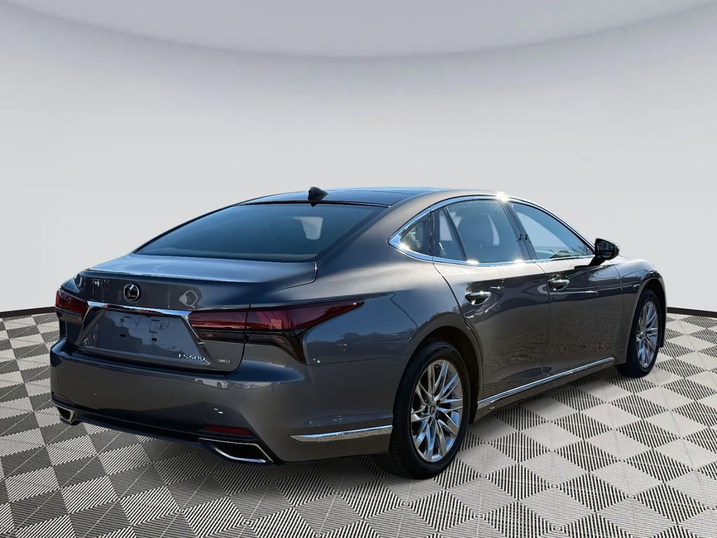 Used 2022 Lexus LS 500 AWD image 2