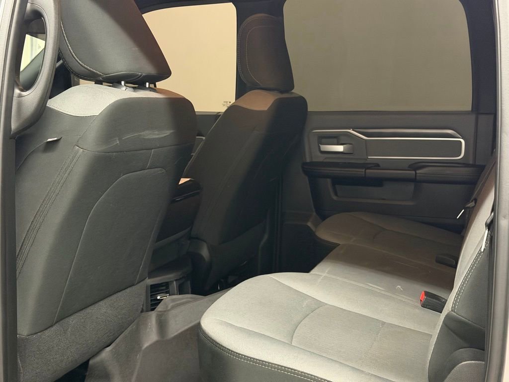 Used 2022 RAM 3500 Big Horn image 24