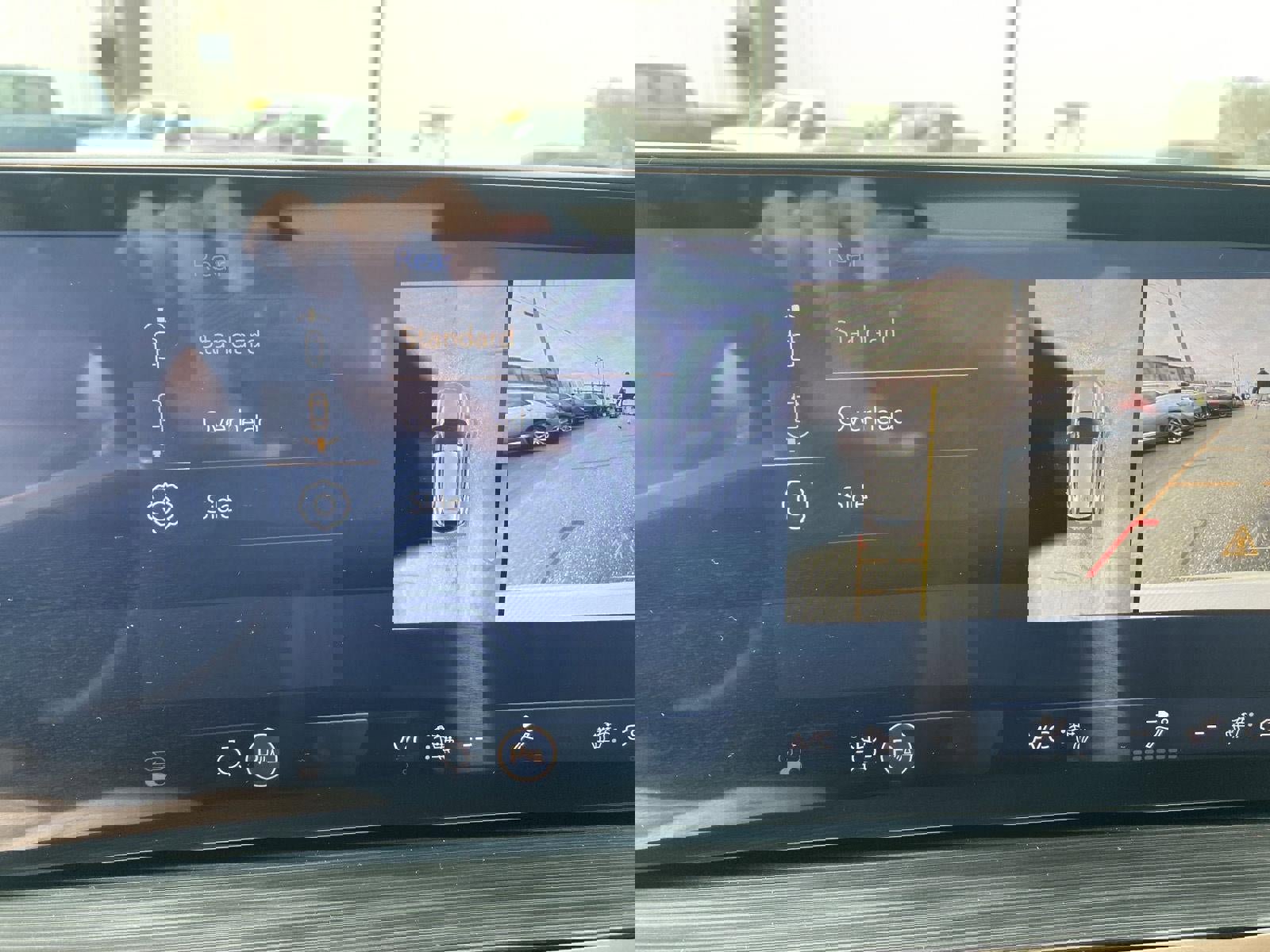 Certified 2025 Buick Envision Sport Touring image 50