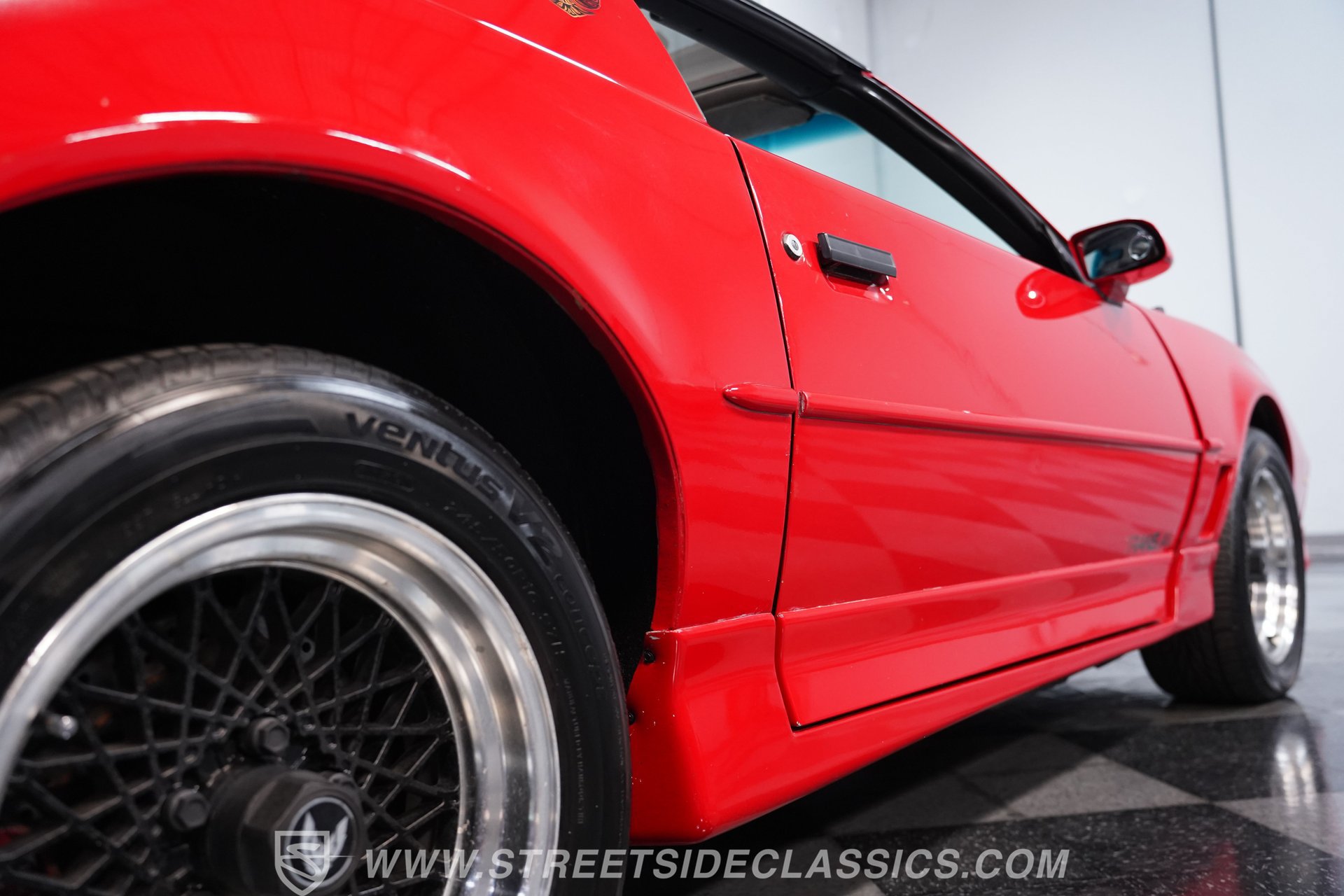 Used 1989 Pontiac Firebird Trans Am RWD image 22