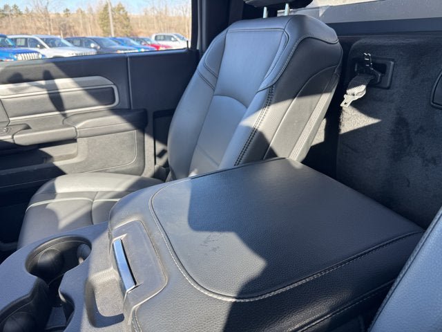 Used 2024 RAM 3500 Tradesman image 43