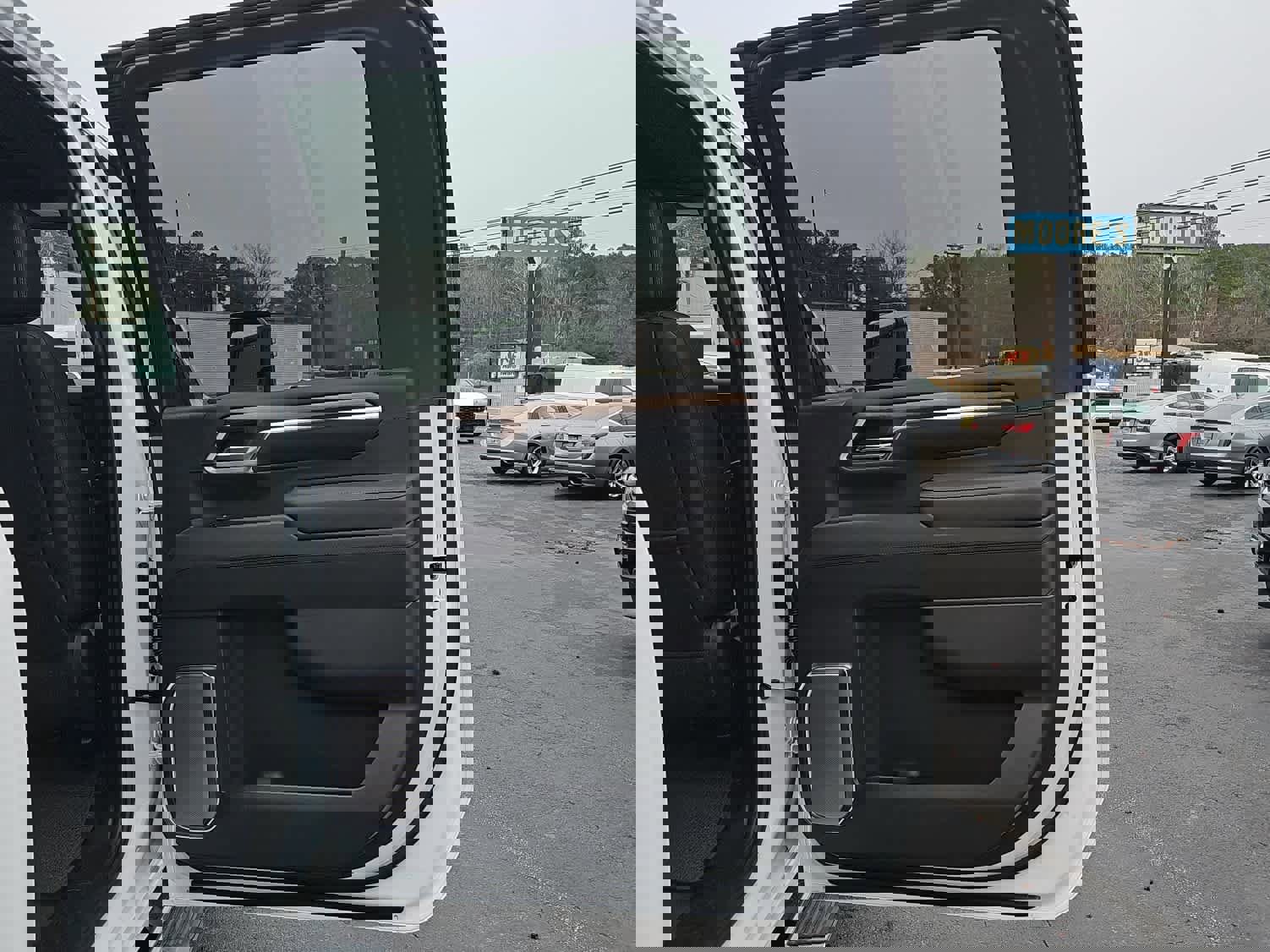 New 2026 Chevrolet Silverado 3500 High Country w/ High Country Premium Package AWD/4WD image 30