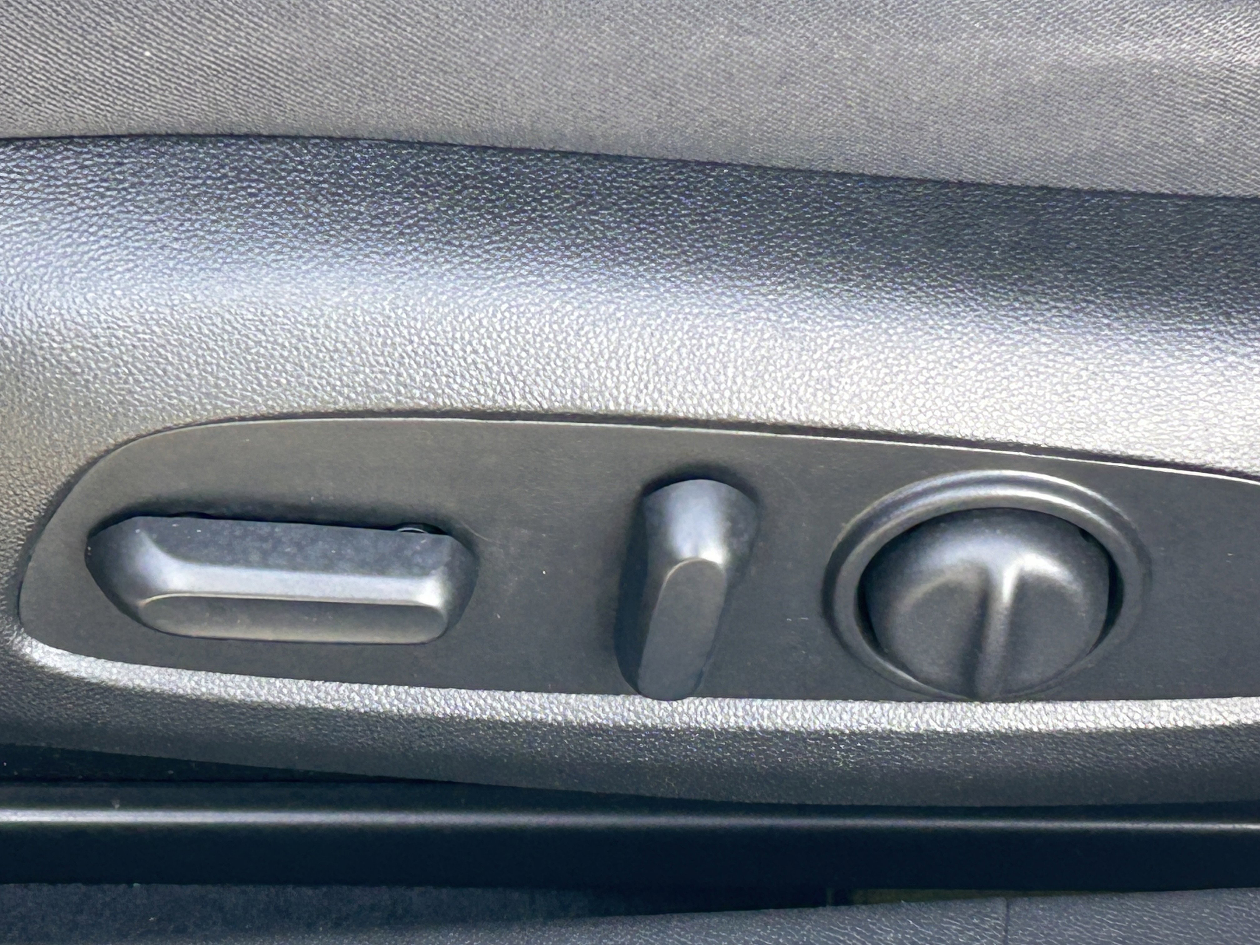 Used 2024 Chevrolet Malibu LT FWD image 22