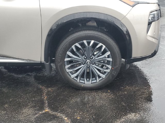 New 2026 Nissan Rogue Platinum w/ Platinum Premium Package AWD/4WD image 8