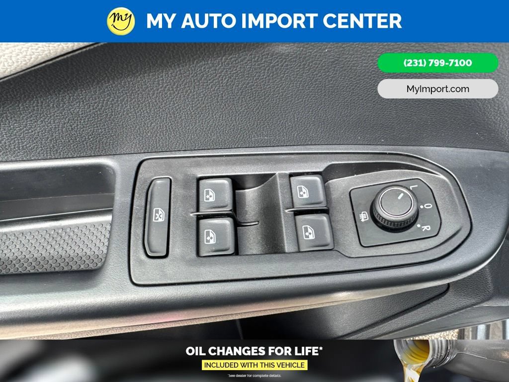 Used 2025 Volkswagen Taos SEL w/ Black Wheel Plus Package AWD/4WD image 11