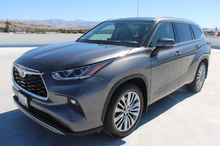 Used 2022 Toyota Highlander Platinum AWD/4WD image 6