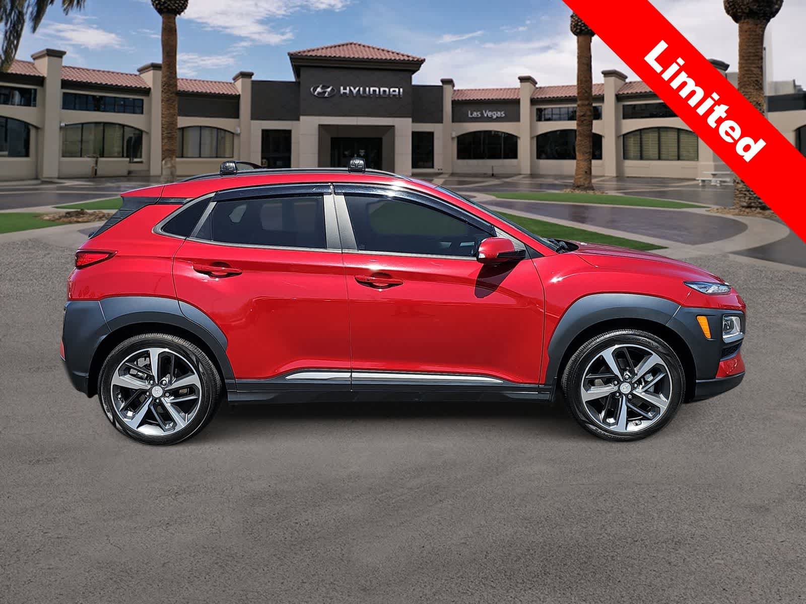 Used 2021 Hyundai Kona Limited w/ Cargo Package FWD image 9