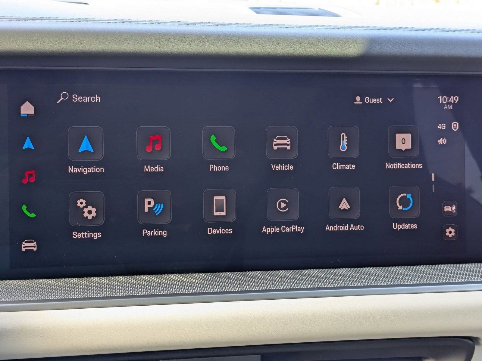 Certified 2025 Porsche Cayenne image 19