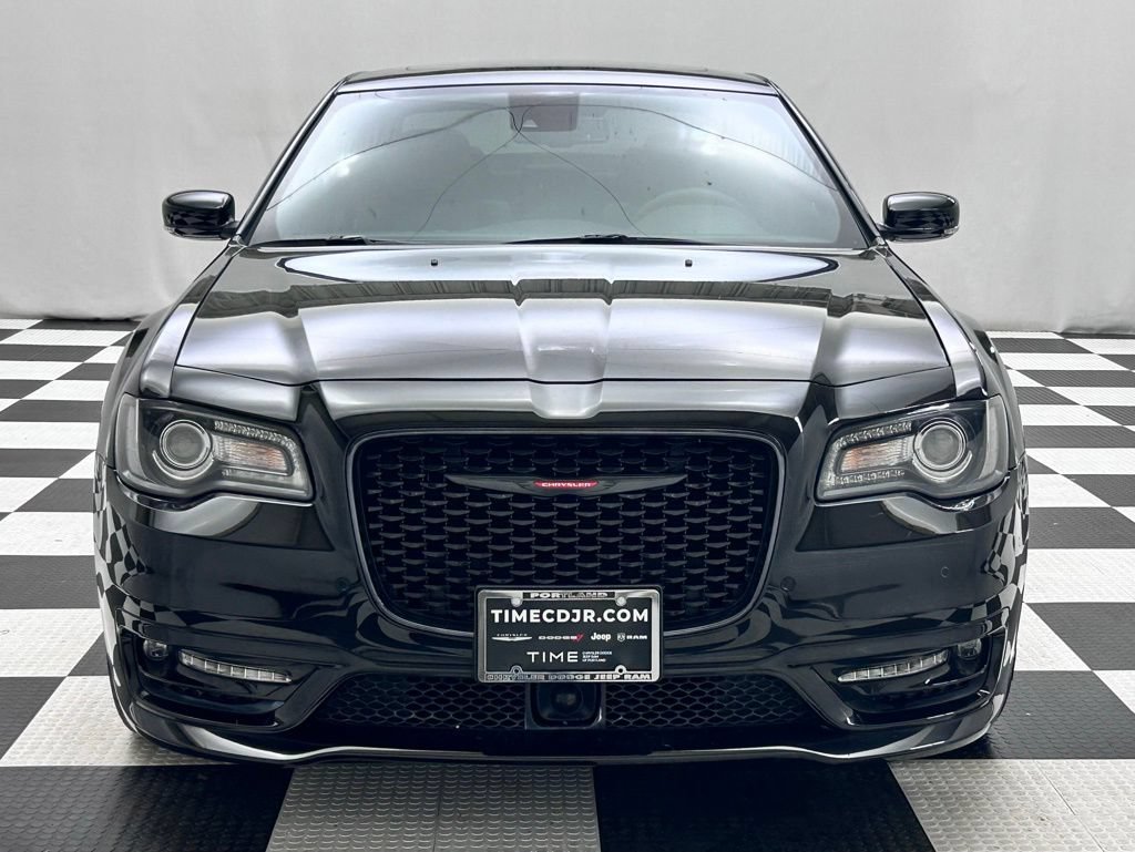 Used 2023 Chrysler 300 S w/ Comfort Group RWD image 2