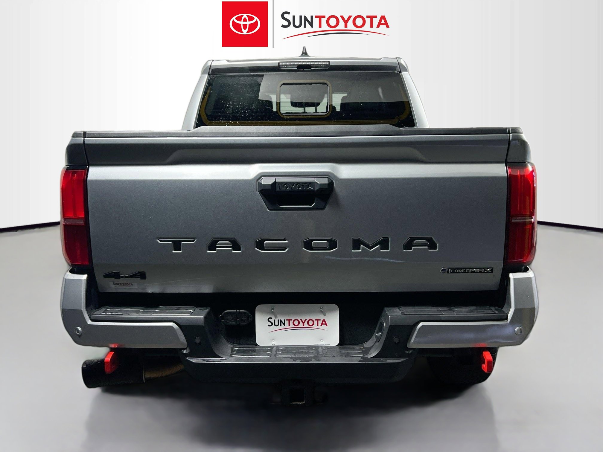 Used 2024 Toyota Tacoma TRD Off-Road w/ TRD Off Road Upgrade Package image 5