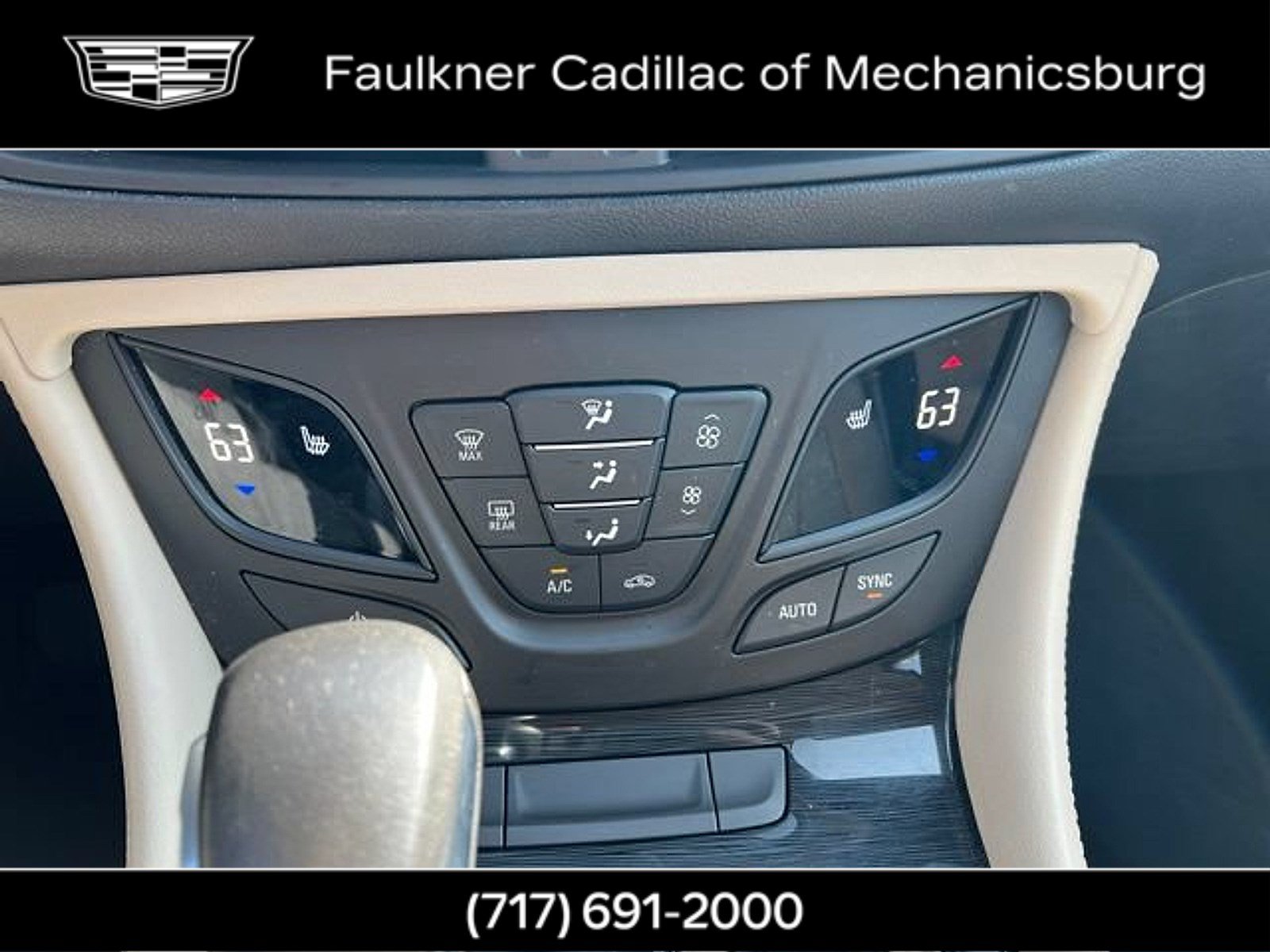 Used 2017 Buick Envision Essence FWD image 22