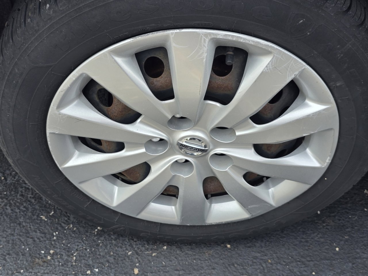 Used 2017 Nissan Sentra S FWD image 9