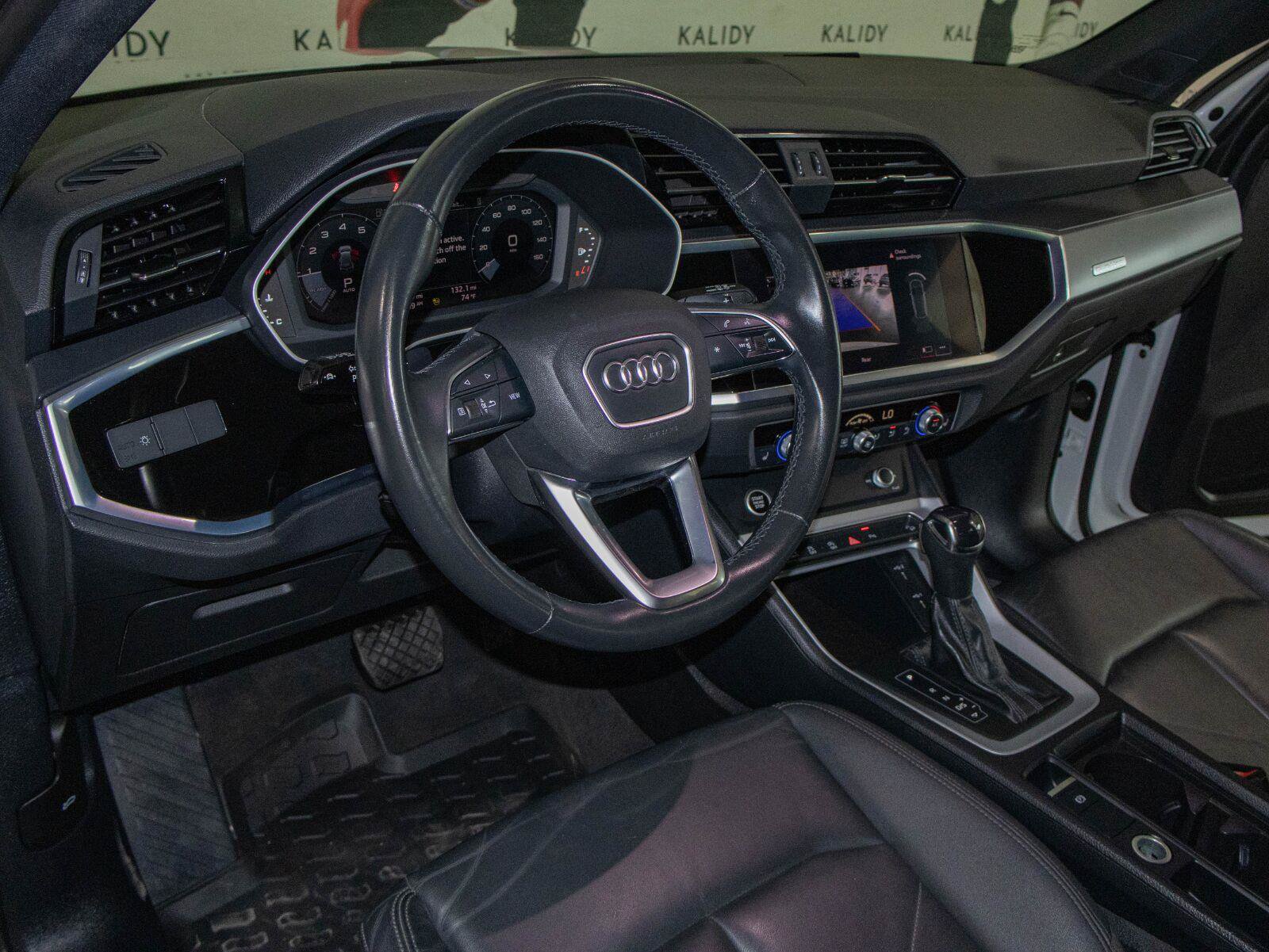 Used 2022 Audi Q3 2.0T Premium AWD/4WD image 5