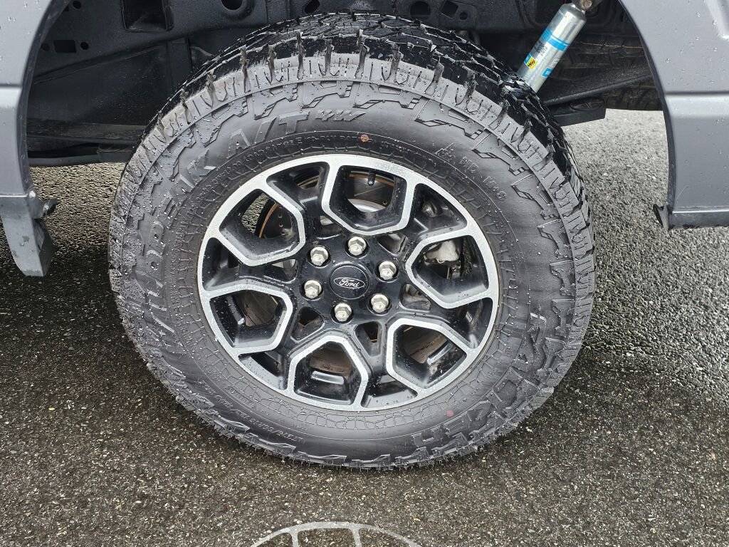 Certified 2022 Ford F150 XLT w/ Equipment Group 302A High image 11