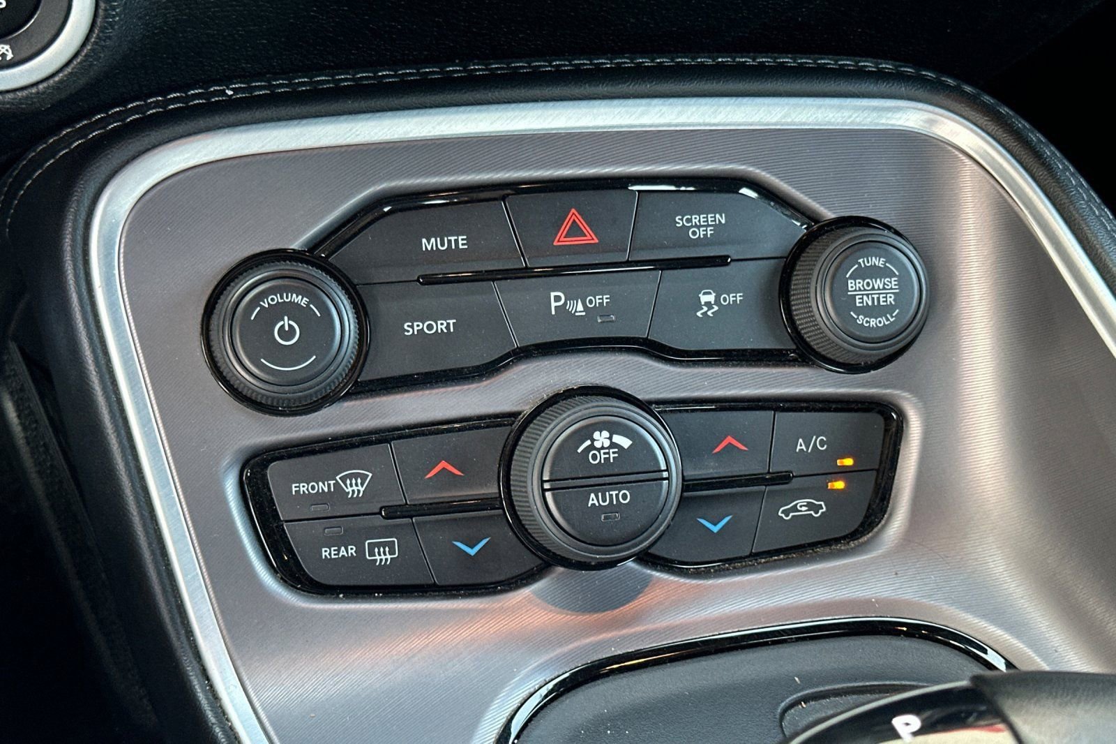 Used 2022 Dodge Challenger GT RWD image 19