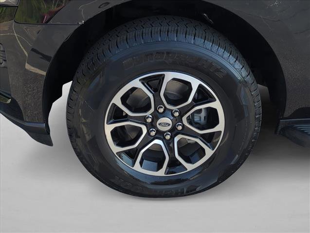 Used 2024 Ford Expedition Max XLT image 27