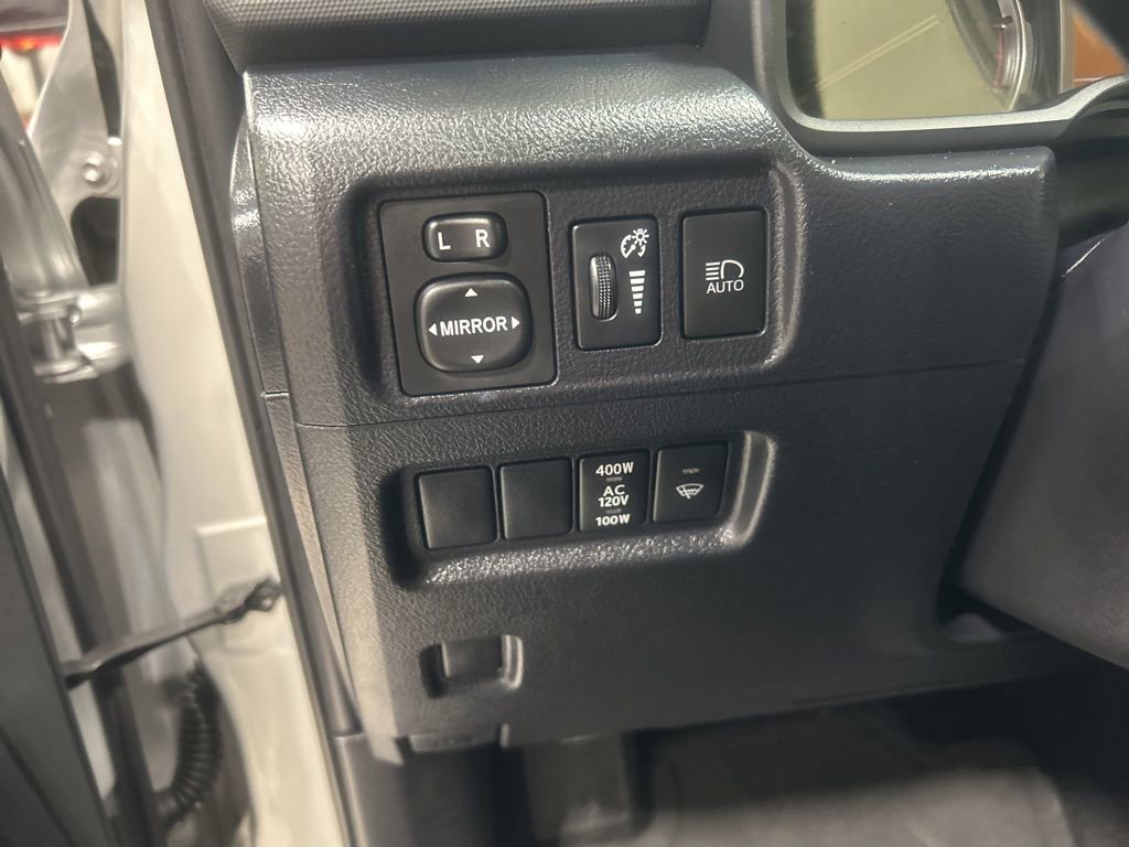 Used 2024 Toyota 4Runner TRD Off-Road Premium image 12