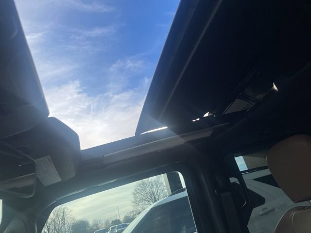 Used 2020 Jeep Wrangler Unlimited Sahara image 35