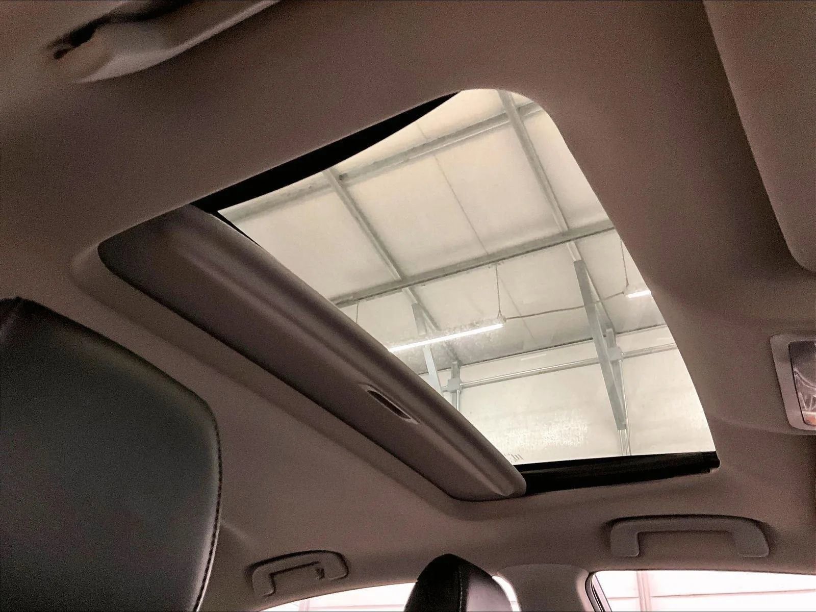 Used 2013 Toyota Avalon XLE Touring image 22