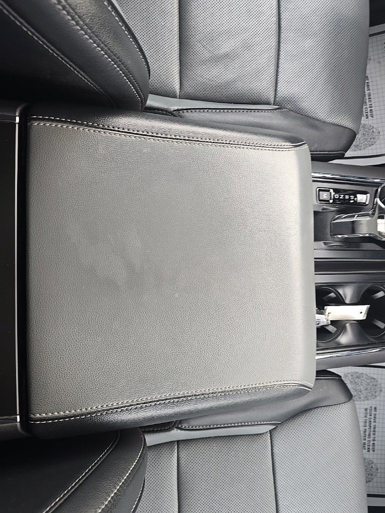 Used 2023 Ford F150 Lariat w/ Max Trailer Tow Package image 37