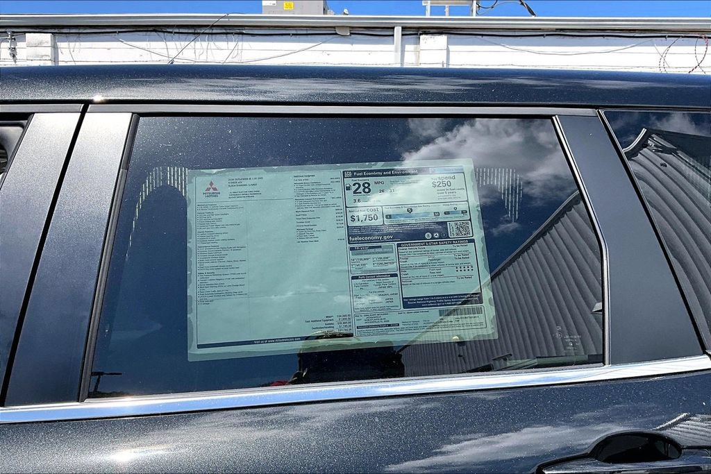 New 2026 Mitsubishi Outlander SE FWD image 14