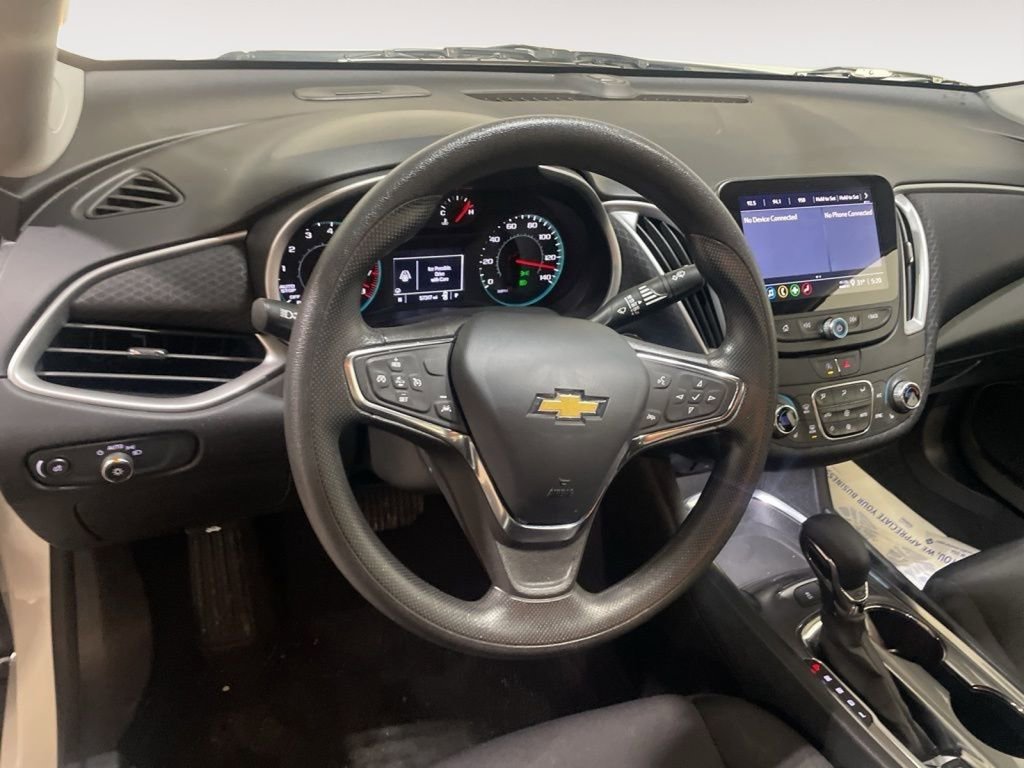 Used 2024 Chevrolet Malibu LT image 21