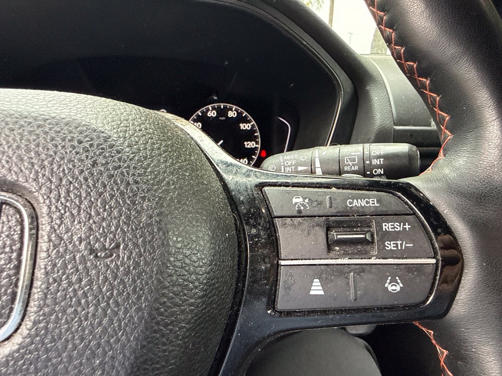 Used 2024 Honda Pilot TrailSport image 29