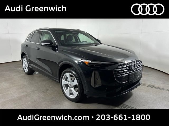 Certified 2025 Audi Q5 Premium Plus w/ Premium Plus AWD/4WD image 1