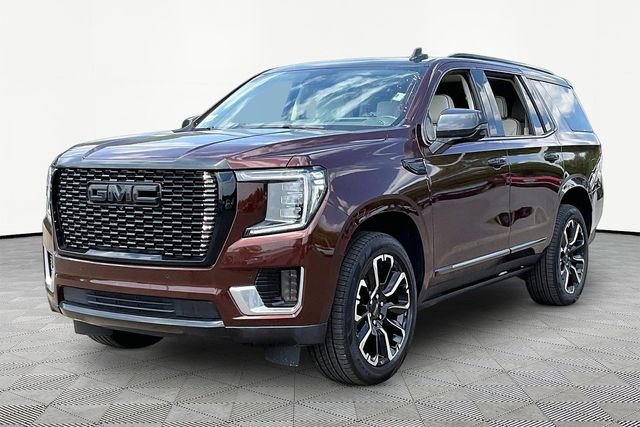 Used 2023 GMC Yukon Denali RWD image 3