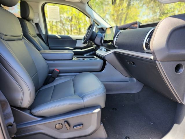 New 2026 Ford Expedition Max Active AWD/4WD image 11