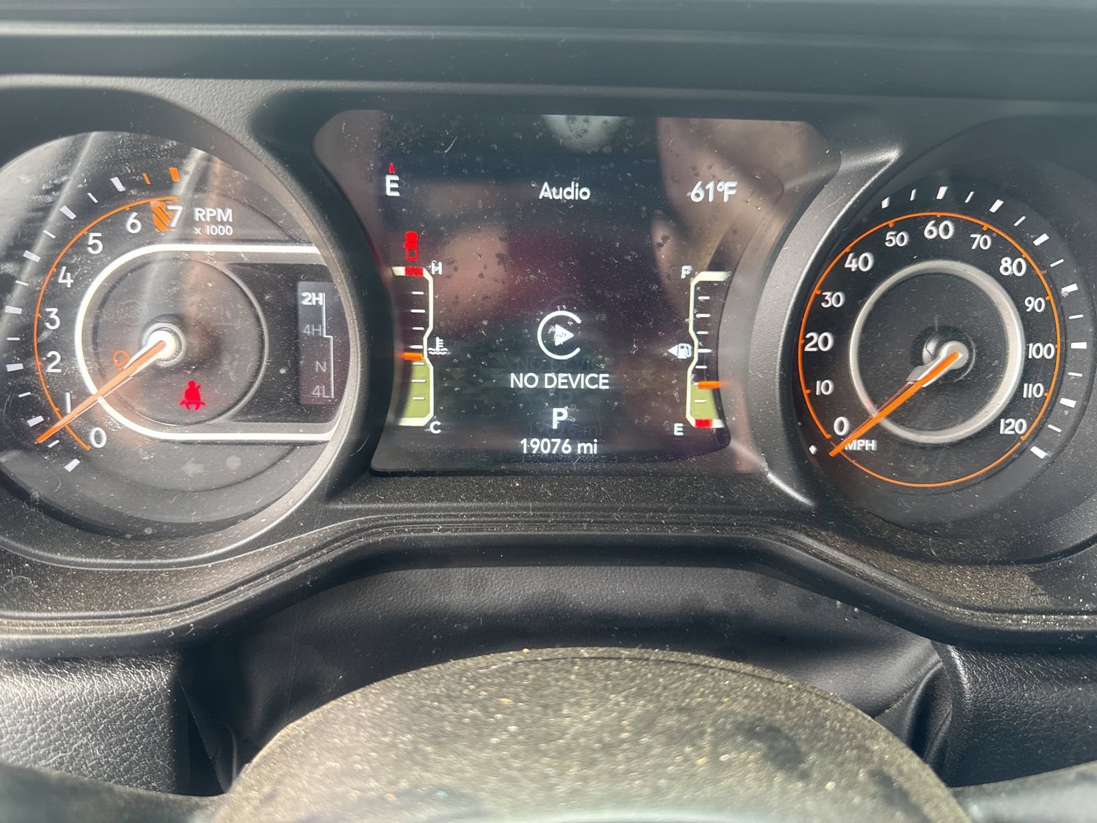 Used 2025 Jeep Gladiator Sport AWD/4WD image 15