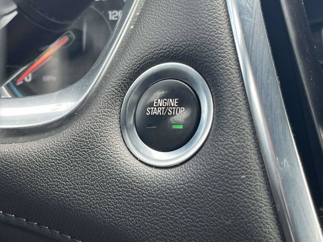 Used 2022 Chevrolet Traverse LT FWD image 34