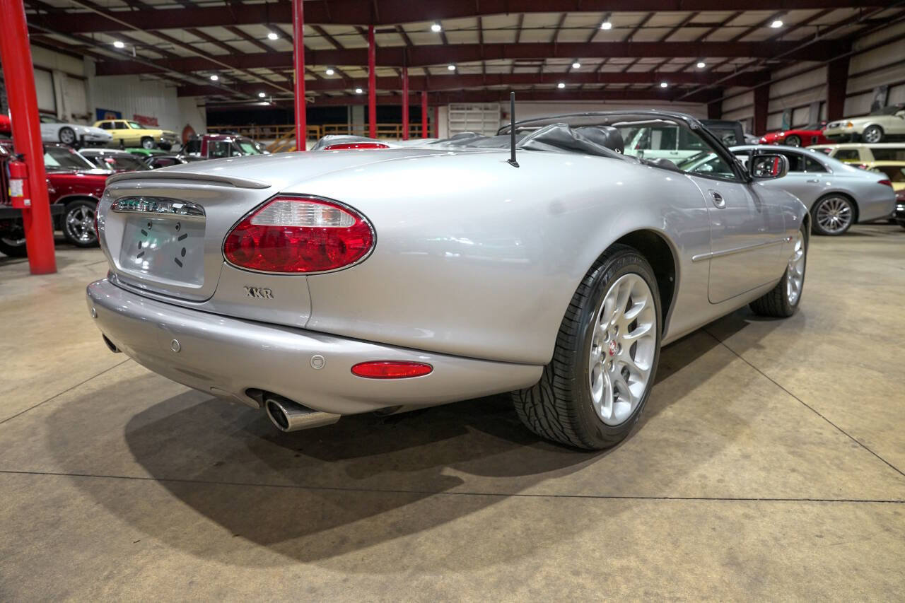 Used 2001 Jaguar XK8 Convertible RWD image 8