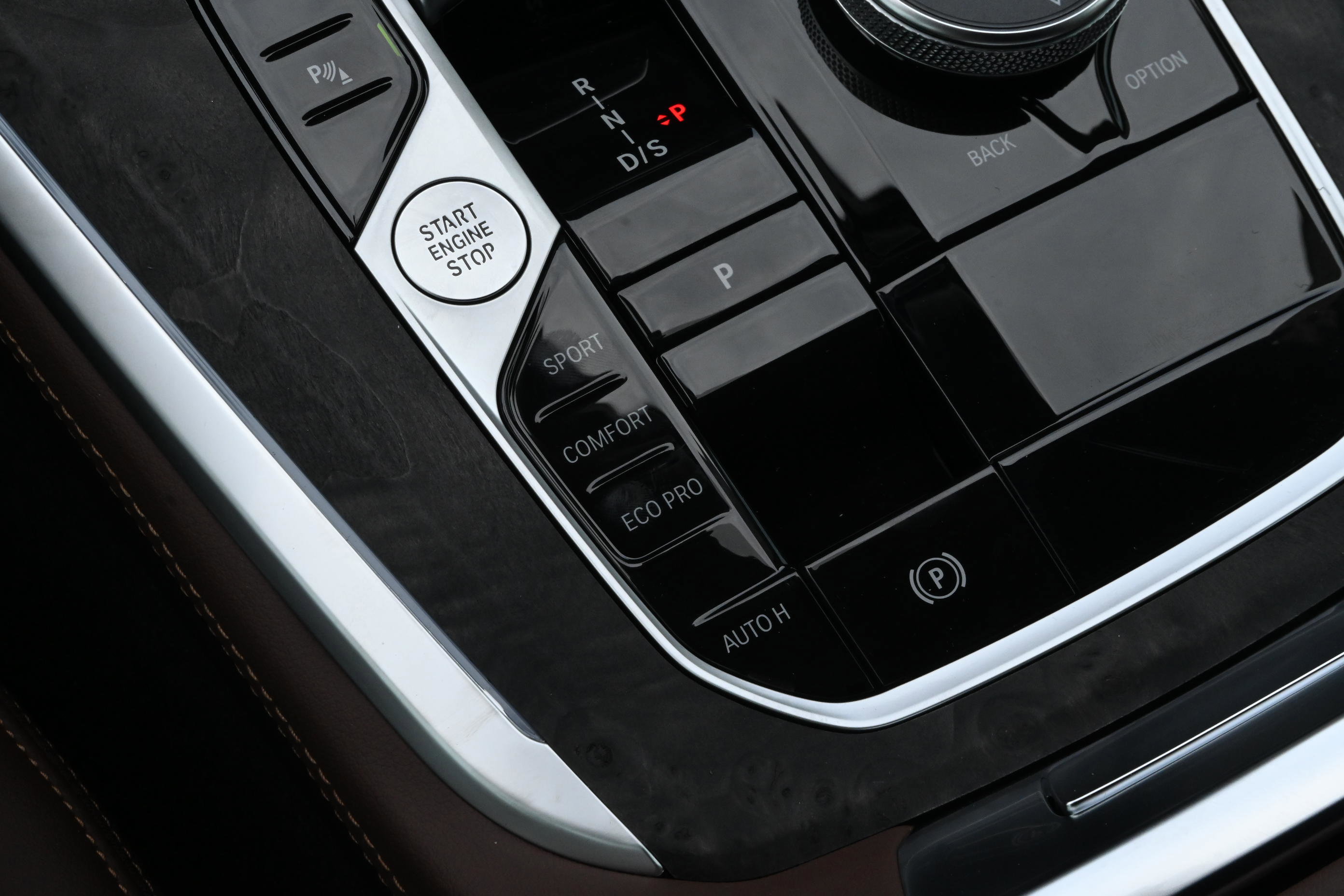 New 2026 BMW X5 sDrive40i w/ Climate Comfort Package image 19