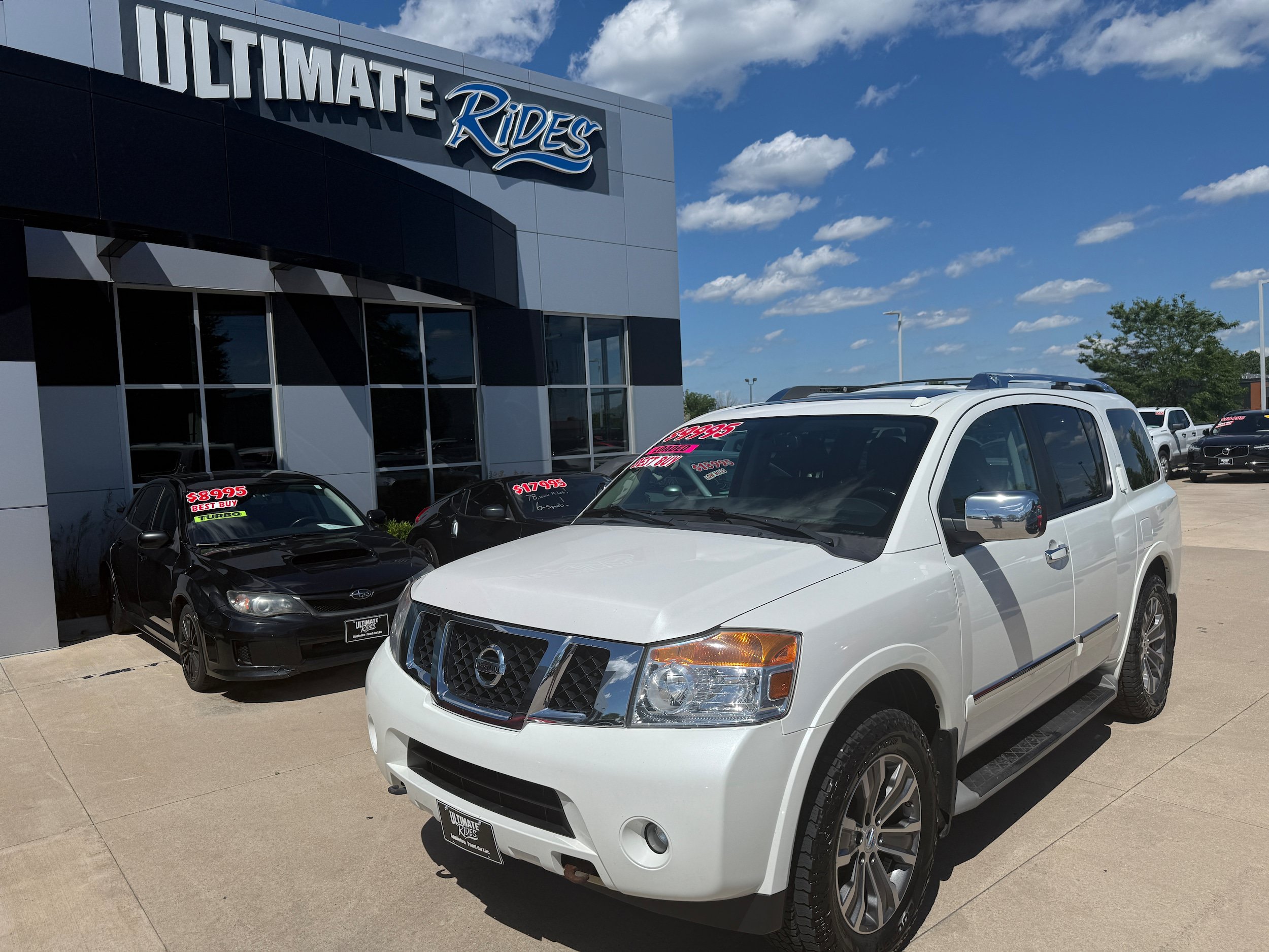 Used 2015 Nissan Armada SL w/ Moonroof Package AWD/4WD image 1