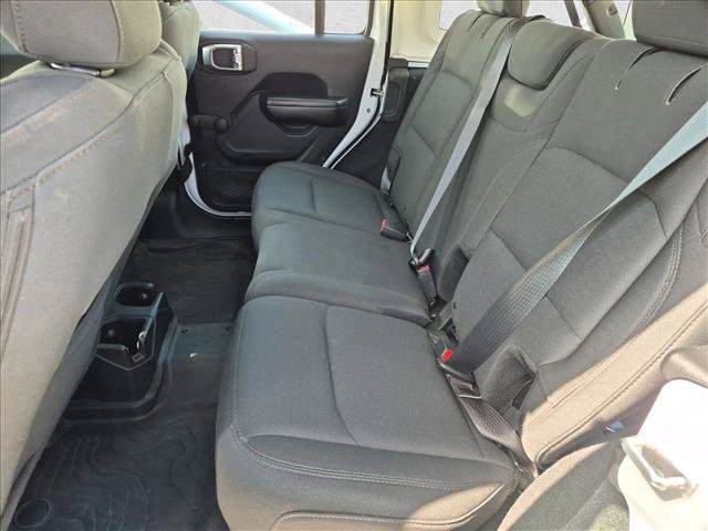 Used 2018 Jeep Wrangler Unlimited Sport AWD/4WD image 20