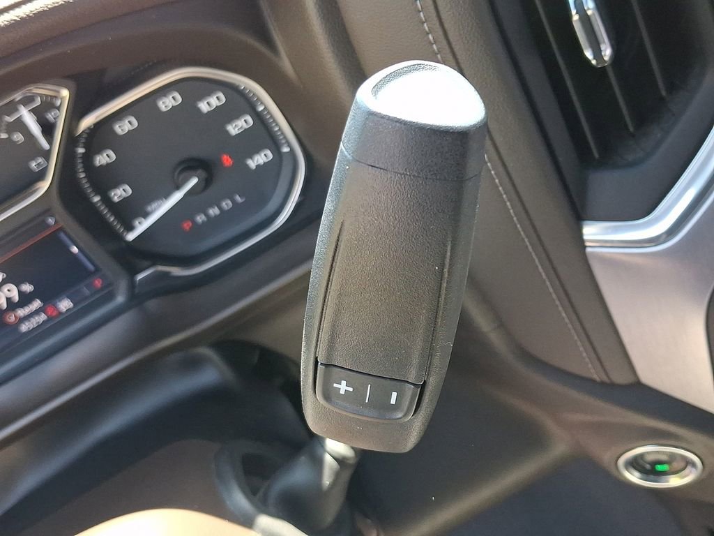 Used 2020 GMC Sierra 1500 SLT w/ SLT Premium Package image 15