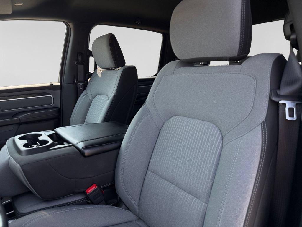 Used 2022 RAM 1500 Big Horn AWD/4WD image 23