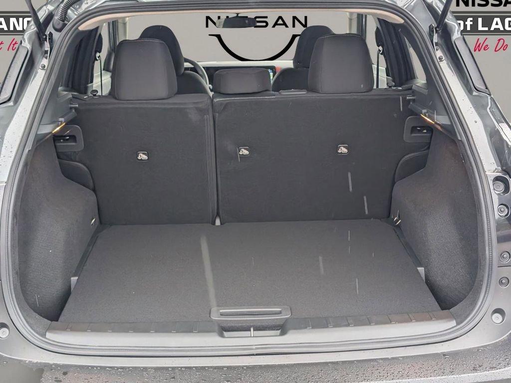 New 2026 Nissan Kicks SV image 12