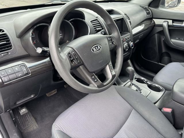 Used 2013 Kia Sorento LX image 7